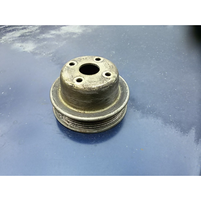 KVE222U Waterpomp pulley MPI gebr